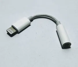 Адаптер Lighting to Aux Orig. Фото 3